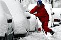 Fröhliches Auto-Suchen unter dem Schnee: Wo stehe ich gleich noch mal?