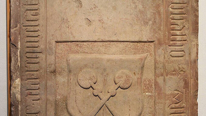 Grabplatte des Otto von Wedelberg im Kloster Triefenstein. Grabplatte des Otto von Wedelberg im Kloster Triefenstein.