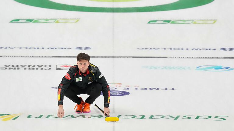 Curling-WM in Kanada - Das deutsche Curling-Team um Marc Muskatewitz hat sich für Olympia qualifiziert. Curling-WM in Kanada - Das deutsche Curling-Team um Marc Muskatewitz hat sich für Olympia qualifiziert.
