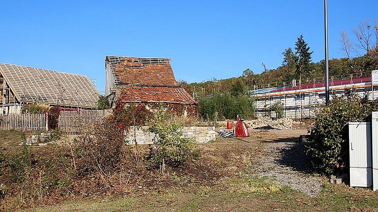 Nichts war nach dem Orkantief Fabienne am Sonntag, 23. September, in Schönaich mehr wie es vorher war. Doch schon bald darauf ging es ans Aufräumen und Reparieren der Schäden.