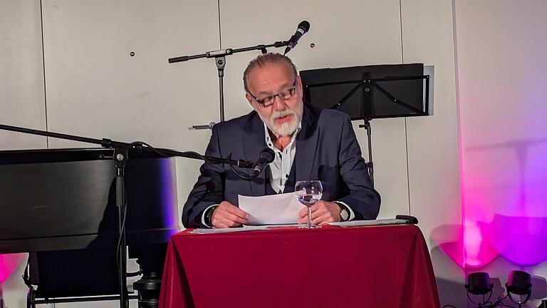 Jan-Gregor Kremp spielte in der Alten Aula mit sich und seiner Rolle.       -  Jan-Gregor Kremp spielte in der Alten Aula mit sich und seiner Rolle.