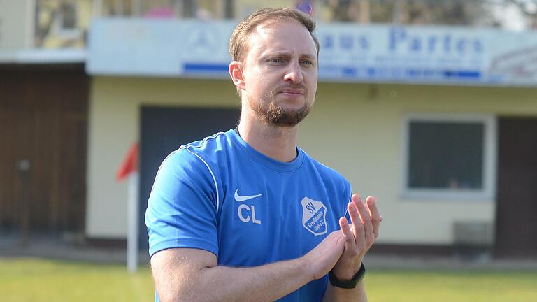 Er wird auch in der kommenden Saison Trainer beim TSV Retzbach sein: Christoph Lang Er wird auch in der kommenden Saison Trainer beim TSV Retzbach sein: Christoph Lang