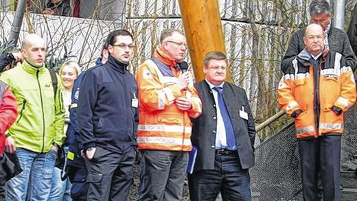 Unter Beobachtung: Die Praxisdemonstration beim Notfallmedizinischen Forum wurde von den Fachleuten genau beobachtet.