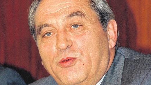 Ex-Bundesbankpräsident: Karl Otto Pöhl legte sich in den Wendejahren gerne mit der Politik an. Das Foto entstand 1991. Ex-Bundesbankpräsident: Karl Otto Pöhl legte sich in den Wendejahren gerne mit der Politik an. Das Foto entstand 1991.
