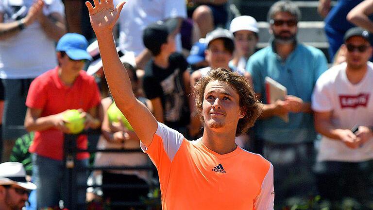 Weiter       -  Alexander Zverev hat in Rom das Viertelfinale erreicht. Foto: Ettore Ferrari