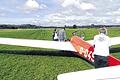 Und ab die Post: In zwei Sekunden ist dieses Flugzeug auf Tempo 100 beschleunigt, beim Abheben werden es 120 Stundenkilometer sein. 25 junge Piloten traten beim Unterfränkischen Vergleichsfliegen am Flugplatz Schweinfurt-Süd an.