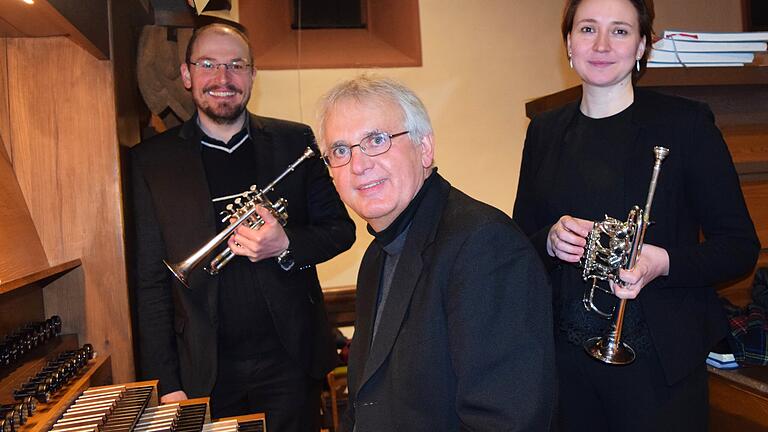 Ein wunderbares Konzert zum Jahresabschluss boten (von links) Dominik Ring, Alfons Meusert und Marina Fixle am Silvesterabend in der Stadtpfarrkirche St. Michael.