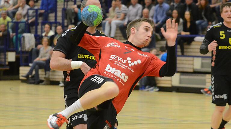 Ein Bild aus dem Mai 2015: Henrik Nass im Lohrer Trikot im Spiel gegen den HSC Coburg II. Ein Bild aus dem Mai 2015: Henrik Nass im Lohrer Trikot im Spiel gegen den HSC Coburg II.