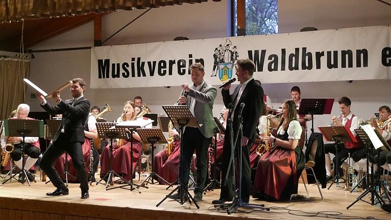 Herbstkonzert des Musikvereins Waldbrunn Herbstkonzert des Musikvereins Waldbrunn