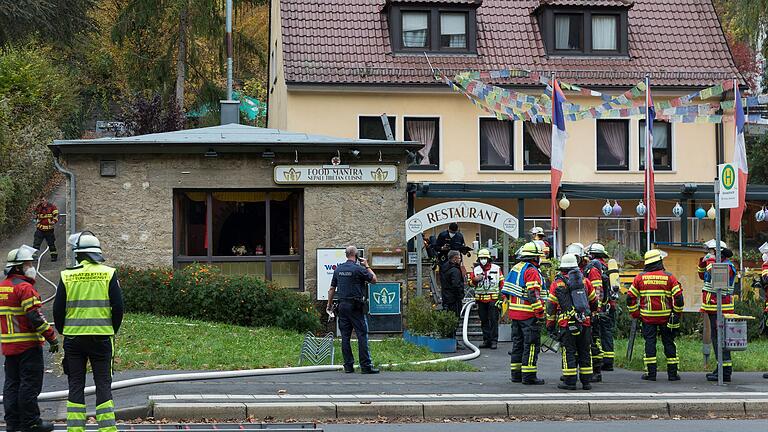 Feuerwehreinsatz beim 'Food Mantra' im ehemaligen Steinbachtalbäck in Würzburg. Feuerwehreinsatz beim 'Food Mantra' im ehemaligen Steinbachtalbäck in Würzburg. 