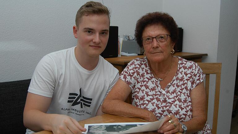 Lukas Stoy erforschte die Vergangenheit seiner&nbsp;Großmutter Ingeborg Hertlein und seiner weiteren Vorfahren, die aus Rumänien nach Unterfranken kamen.