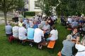 Der Sommerabend des CSU-Ortsverband Zeuzleben am Dorfbrunnen wurde sehr gut angenommen.