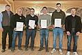 Ehrungen für die höchsten Fett+Eiweiß kg Mengen je Betriebsrasse im Landkreis KG sowie für 100.000 kg Milch Lebensleistungskühe. Auf dem Foto sind zu sehen (von links): Lothar Ehehalt (Vorsitzender RZV Franken und MER Unterfranken), Holger Knauer ...       -  Ehrungen für die höchsten Fett+Eiweiß kg Mengen je Betriebsrasse im Landkreis KG sowie für 100.000 kg Milch Lebensleistungskühe. Auf dem Foto sind zu sehen (von links): Lothar Ehehalt (Vorsitzender RZV Franken und MER Unterfranken), Holger Knauer (Platz), Markus Pickelmann (Fridritt), Daniel Kiesel (Reiterswiesen), Kevin Klüber (Breitenbach), Klaus Förster (AELF Kitzingen-Würzburg).