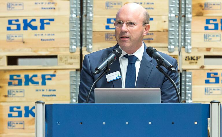 Schweinfurts SKF-Chef Martin Johannsmann geht davon aus, dass die Corona-Krise in der Metall- und Elektroindustrie der Region noch lange tiefe Spuren hinterlassen wird - obwohl sich die Lage offenbar entspannt hat. Schweinfurts SKF-Chef Martin Johannsmann geht davon aus, dass die Corona-Krise in der Metall- und Elektroindustrie der Region noch lange tiefe Spuren hinterlassen wird - obwohl sich die Lage offenbar entspannt hat.