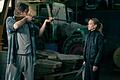 &bdquo;Sarah Kohr - Geister der Vergangenheit&rdquo;       -  Axel Thal (Alexander Wüst) bedroht Sarah Kohr (Lisa Maria Potthoff) mit einem Gewehr in einer Szene des Films &bdquo;Sarah Kohr - Geister der Vergangenheit&rdquo;.