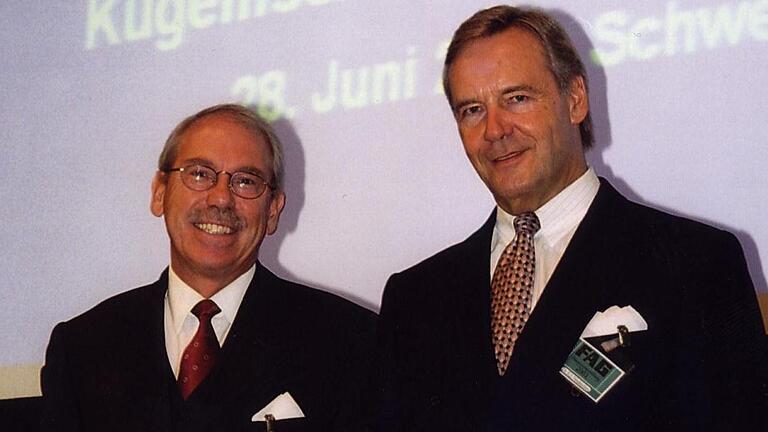 Dr. Uwe Loos (links) und Dr. Jako Neukirchen Kajo. Dr. Uwe Loos (links) und Dr. Jako Neukirchen Kajo.