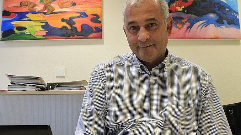 „Für schwerwiegende gesundheitliche Folgen gibt es keine nachweisbaren statistisch relevanten Belege.“ Professor Tino Schwarz ist ein Verfechter flächendeckender Impfungen. „Für schwerwiegende gesundheitliche Folgen gibt es keine nachweisbaren statistisch relevanten Belege.“ Professor Tino Schwarz ist ein Verfechter flächendeckender Impfungen.