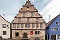 Das Renaissancehaus am Marktplatz 19 gilt als eines der Positivbeispiele. Für das Gebäude hat die Stadt Aub über das Projekt 'Auf.Mass' bereits Käufer gefunden. Noch in diesem Jahr wollen diese mit den Baumaßnahmen an dem alten Haus beginnen.