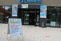 Im Eingangsbereich des Freizeitbads Geomaris werden die Gäste um gegenseitige Rücksichtnahme gebeten.