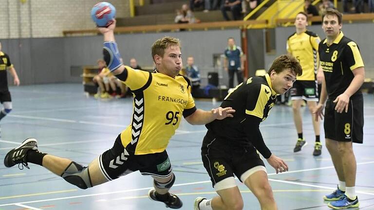 Auf einen echten Handball-Leckerbissen dürfen sich die Fans aus der Region freuen. Am Samstag, 29. Juli, tritt der TV Königsberg in der Haßfurter Dreifach-Turnhalle gegen den Zweitligisten HSC 2000 Coburg an.