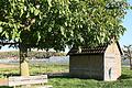 Eine Ausstellung im Segeum in Segnitz zeigt Motorhäusli als prägende Bestandteile der fränkischen Gartenlandschaft. Begleitet wird der Beitrag zu den Gartenzeichen des Landkreises Kitzingen von einer gestalterischen Aktion des Kunstkurses am Gymnasium Marktbreit zum Thema &bdquo;Wasser&ldquo;.