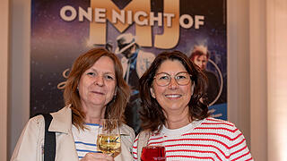 Wie eine Zeitreise wirkte die Tribute Show 'One night of MJ - The Tribute to the Kind of Pop'.