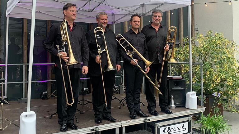 Das Posaunenquartett Opus 4 nach seinem Auftritt im Winzerhof Rainer Sauer in Escherndorf (von links): Wolfram Kuhnt, Stefan Wagner, Michael Pauker und Jörg Richter.