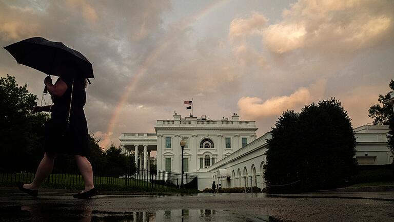 Schicksalstage in Washington: Biden verliert an Rückenhalt - Für Biden dürften die kommenden Tage in Washington entscheidend sein. (Archivbild) Schicksalstage in Washington: Biden verliert an Rückenhalt - Für Biden dürften die kommenden Tage in Washington entscheidend sein. (Archivbild)