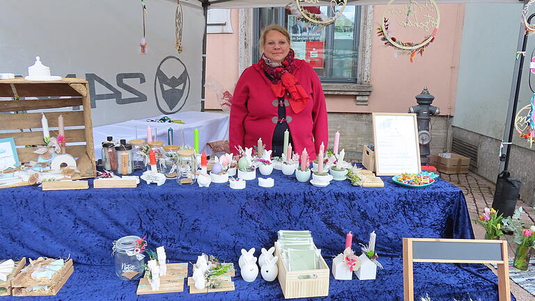 Das sonnige Wetter lockte zahlreiche Besucher auf den Bischofsheimer Frühlingsmarkt.