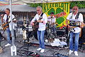 Mit der legendären Band „Kleeblatt reloaded“ begann die Reihe von acht kleinen Donnerstagskonzerten im „Neuschter Sommerfleck“. Jede Menge Applaus und beste Stimmungen waren Programm.