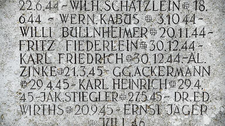 Was passiert mit dem Namen Eduard Wirths auf dem Kriegerdenkmal in Geroldshausen. Der Gemeinderat will darüber diskutieren.&nbsp;