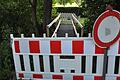 Die neuen Fußgängerbrücke in Bundorf schlägt hohe Wellen. Da sie nicht den Bauvorschriften entspricht, musste die Gemeinde eine Sperrung anordnen.