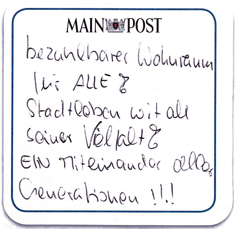 OB-Kandidatin Kerstin Westphal hat ihre politischen Forderungen auf einem Bierdeckel verewigt.