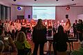 Die Staatliche Realschule Gemünden mit der Fachschaft Religion gestaltete die 'Abendgesänge' des Pastoralen Raums Gemünden zum Thema 'Einfach: Danke!'. Sorgfältig ausgesuchte  Soundtracks aus Rock und Pop, erfrischend vom Chor und Solostimmen gesungen und erdig von der Band gespielt, wechselten sich zwischen den meditativen Texten und Geschichten ab, mit groovigen Bläserstücken aus Blues, Ragtime und Gospel.