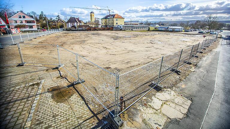 Die Stadt Haßfurt plant auf dem ehemaligen 'Wörtmann'-Gelände den Bau von Wohnungen. Mehrere Bürger regten im Haßberge-Check an, hier vielleicht eine Grünanlage zu errichten.