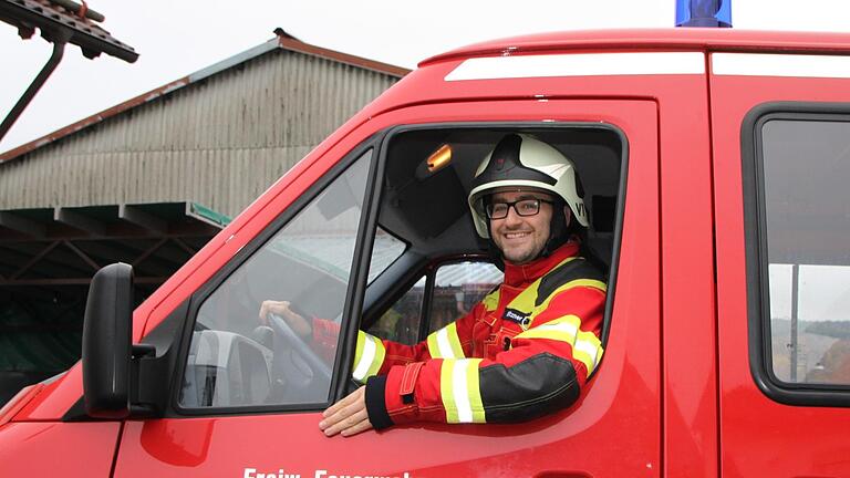 Kommandant Christian Kötzner freut sich über die Entscheidung des Stadtrats. Foto: Ulrike Müller       -  Kommandant Christian Kötzner freut sich über die Entscheidung des Stadtrats. Foto: Ulrike Müller