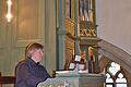 Regionalkantor Peter Rottmann stellte  die Klangfülle der Schlimbach Orgel in der Stadtpfarrkirche Bad Königshofen vor. Dafür gab es stehende Ovationen. Foto: Friedrich       -  Regionalkantor Peter Rottmann stellte  die Klangfülle der Schlimbach Orgel in der Stadtpfarrkirche Bad Königshofen vor. Dafür gab es stehende Ovationen. Foto: Friedrich