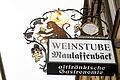 Der Maulaffenbäck mitten in der Altstadt feierte 2023 sein 125-jähriges Bestehen. Jetzt hat die Traditionsweinstube geschlossen, bis sich ein neuer Pächter findet.