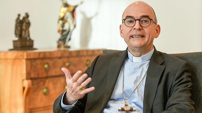 Für Würzburgs Bischof Franz Jung ist der Jesuit Friedrich Spee ein großes Vorbild. Für Würzburgs Bischof Franz Jung ist der Jesuit Friedrich Spee ein großes Vorbild.