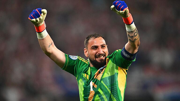 Gianluigi Donnarumma - Nicht nur Kapitän, sondern auch absoluter Führungsspieler: Torhüter Gianluigi Donnarumma. Gianluigi Donnarumma - Nicht nur Kapitän, sondern auch absoluter Führungsspieler: Torhüter Gianluigi Donnarumma.