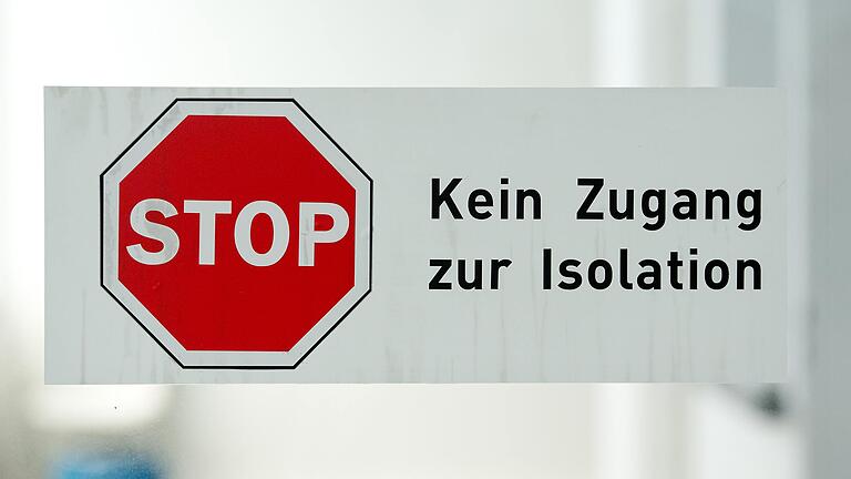 Patienten, die sich mit dem Coronavirus infiziert haben, sollten isoliert werden.