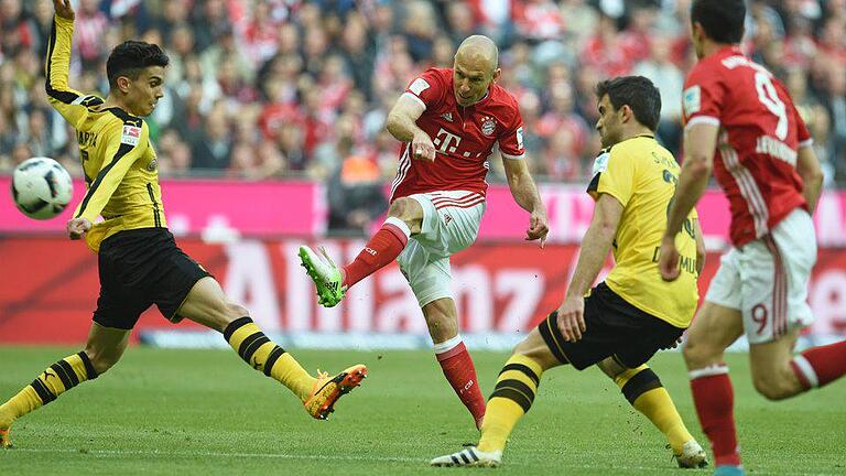 Supercup       -  Meister Bayern München und Pokalsieger Borussia Dortmund werden um den Supercup spielen. Foto: Andreas Gebert