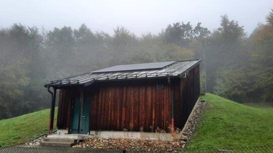 Mit einer Photovoltaikanlage am Wasserwerk Sandberg wird umweltfreundlich Strom erzeugt.