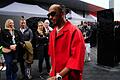 Lewis Hamilton       -  Rot trägt Lewis Hamilton auch abseits der Rennstrecke gern.