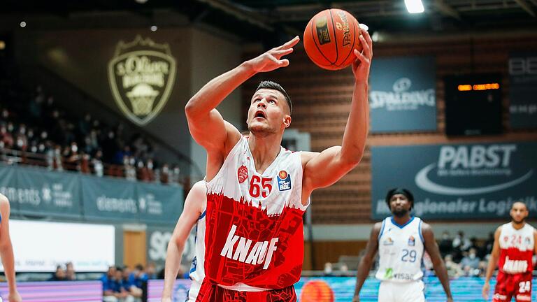 Filip Stanic ist aktuell der einzige echte Center der Baskets.