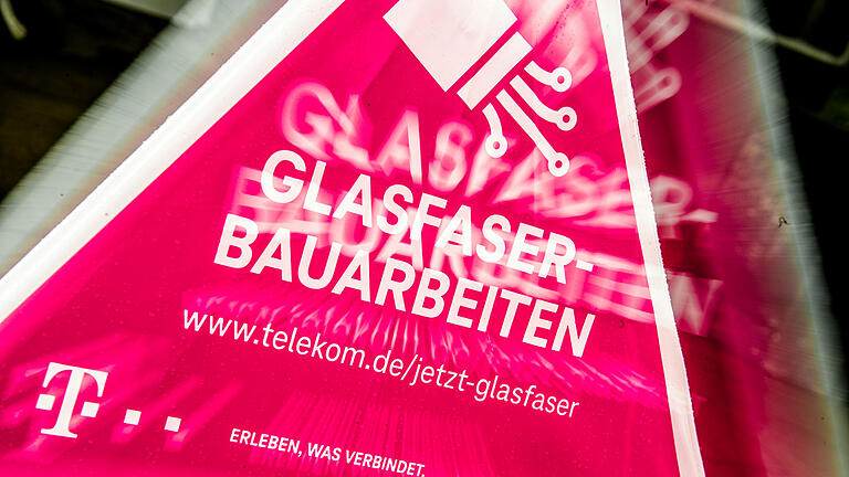 Glasfaser der Telekom im Würzburger Stadtteil Frauenland       -  Glasfaserstart im Frauenland - Wer profitieren will, muss selbst aktiv werden.