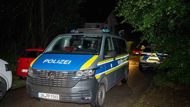 Mutmaßliches Gewaltdelikt in Bayern - Ein Verdächtiger im Fall des mutmaßlichen Tötungsdelikts von Herrsching am Ammersee ist gefasst worden. (Archivbild) Mutmaßliches Gewaltdelikt in Bayern - Ein Verdächtiger im Fall des mutmaßlichen Tötungsdelikts von Herrsching am Ammersee ist gefasst worden. (Archivbild)
