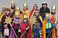 Zwölf Kinder und Jugendliche brachten in Uengershausen den Segen und sammelten für Kinder-Hilfsprojekte.