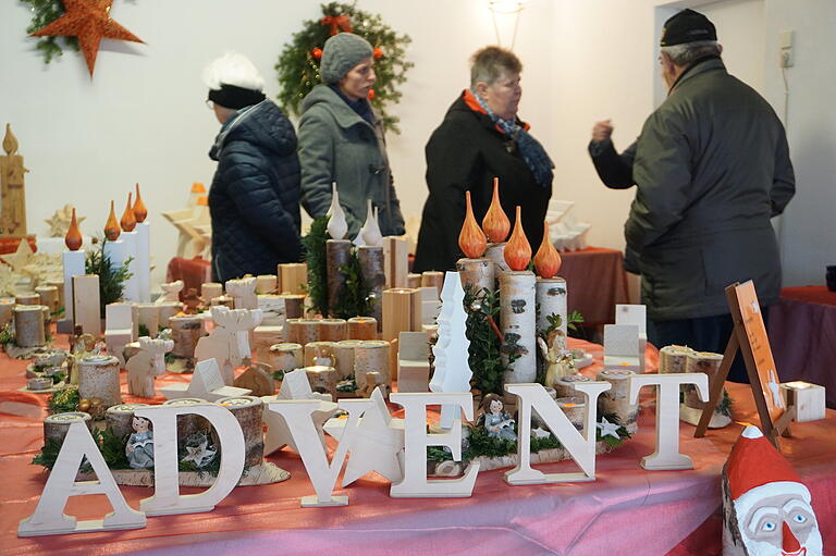 Der Advents- und Weihnachtsmarkt Langenleiten findet am am 24. und 25. November statt. Die Besucher erwarten eine Vielzahl an adventlichen und weihnachtlichen Geschenkideen und ein kulturelles Rahmenprogramm. Der Advents- und Weihnachtsmarkt Langenleiten findet am am 24. und 25. November statt. Die Besucher erwarten eine Vielzahl an adventlichen und weihnachtlichen Geschenkideen und ein kulturelles Rahmenprogramm.