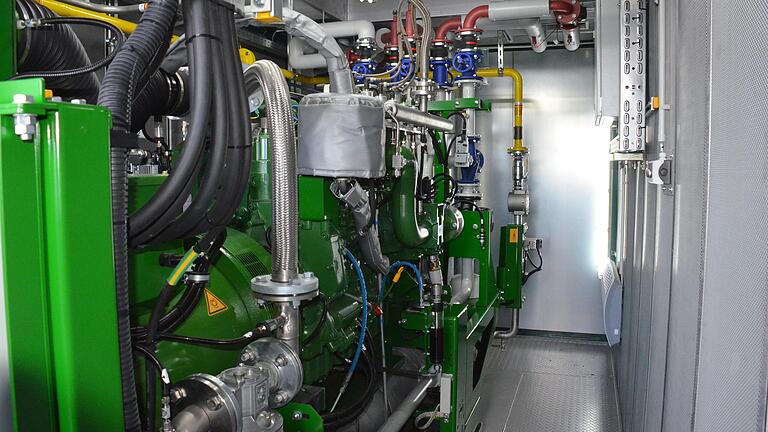 Das neue Wasserstoff-Blockheizkraftwerk in Haßfurt. Das neue Wasserstoff-Blockheizkraftwerk in Haßfurt.